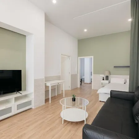 New! Comfort And Style Steps From Everything Apartamento Valência