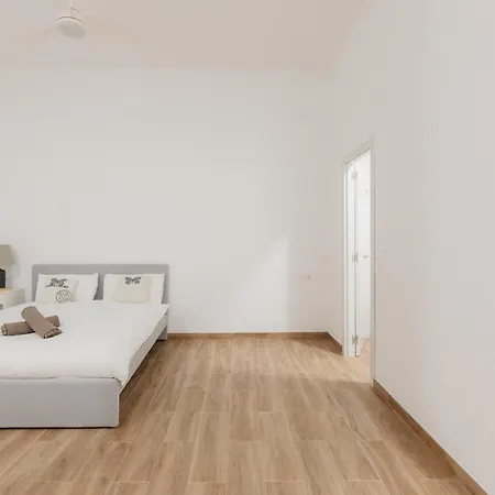 Apartman New! Comfort And Style Steps From Everything